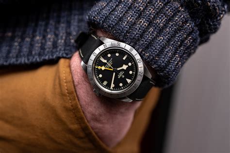 tudor black bay pro accessories